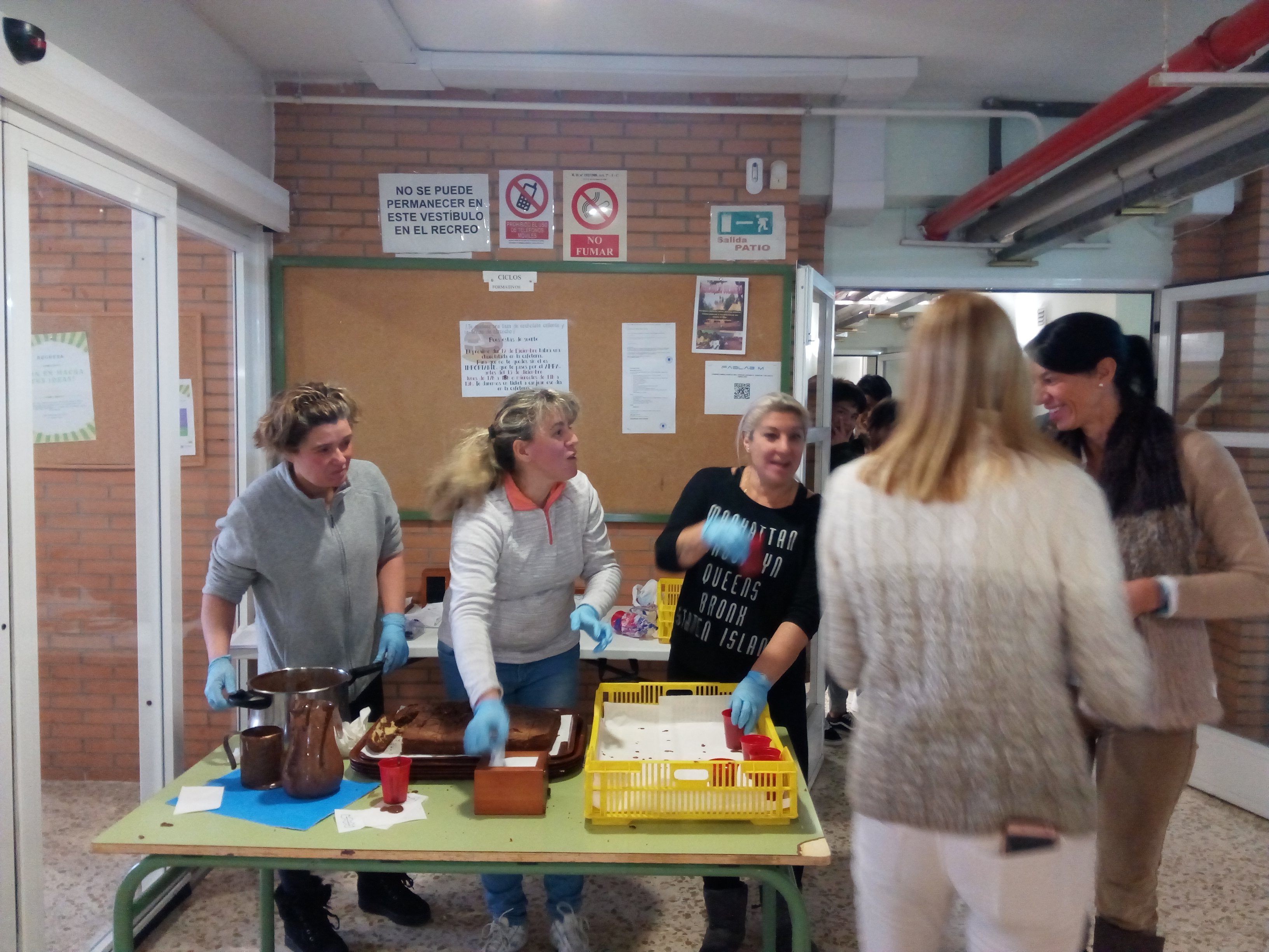 El AMPA nos invita a chocolate con bizcocho para celebrar las fiestas