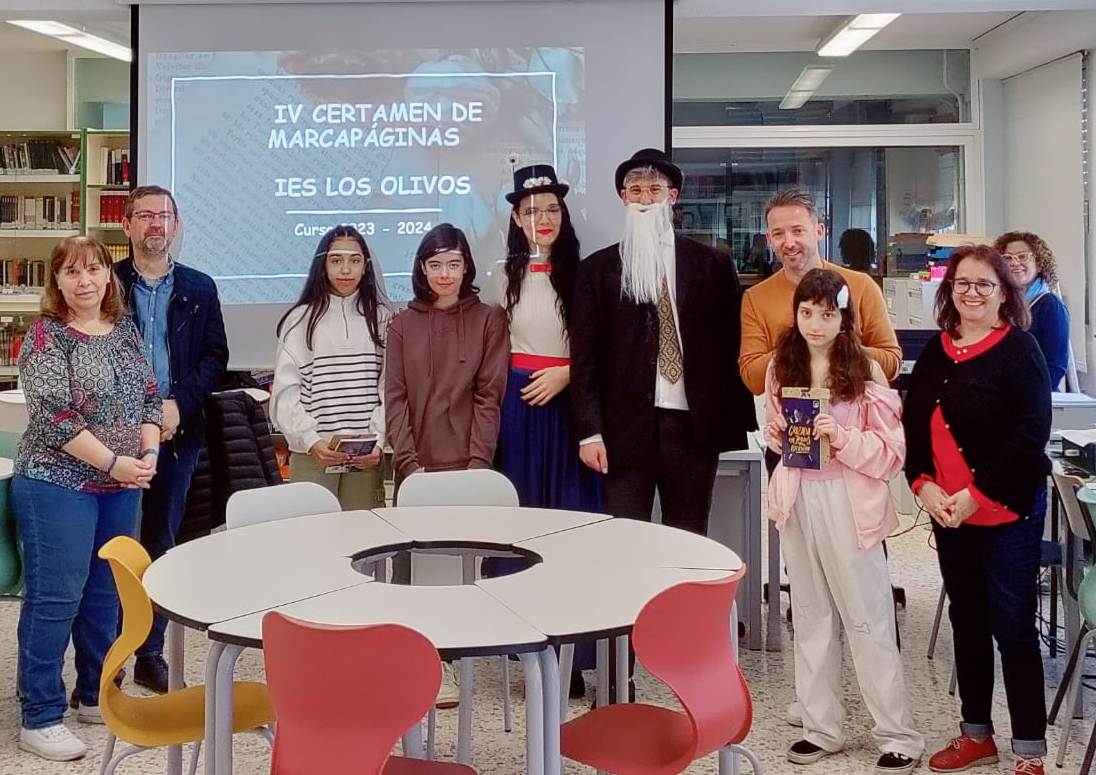 DÍA DEL LIBRO (1). Concursos de letras y marcapáginas